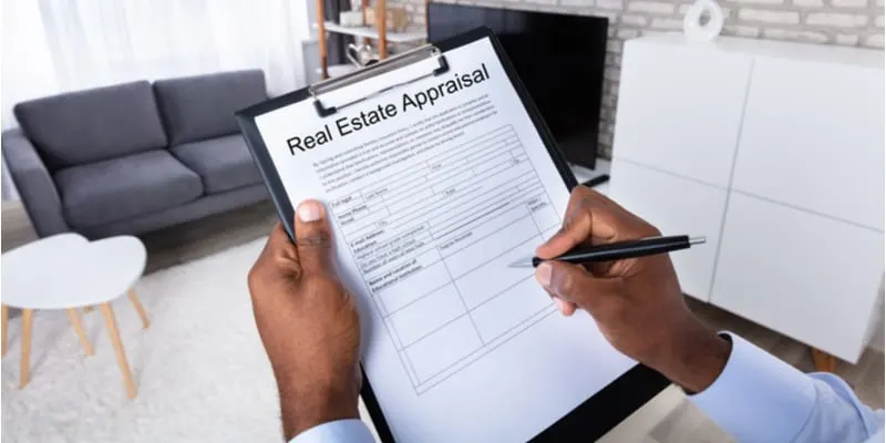 How to Become a Real Estate Appraiser