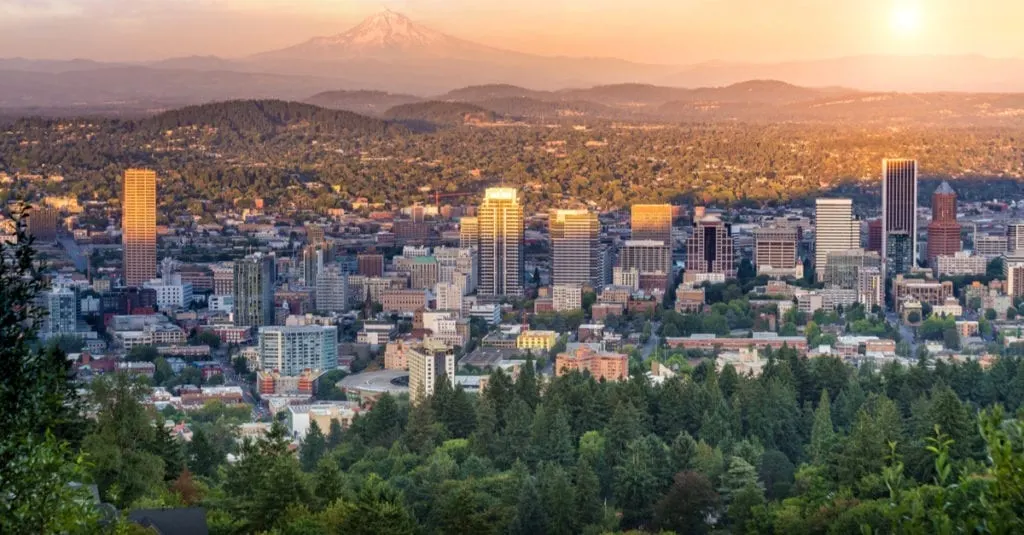 How to Get an Oregon Real Estate License