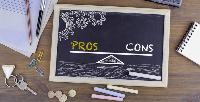 Pros and Cons of Being a Real Estate Agent