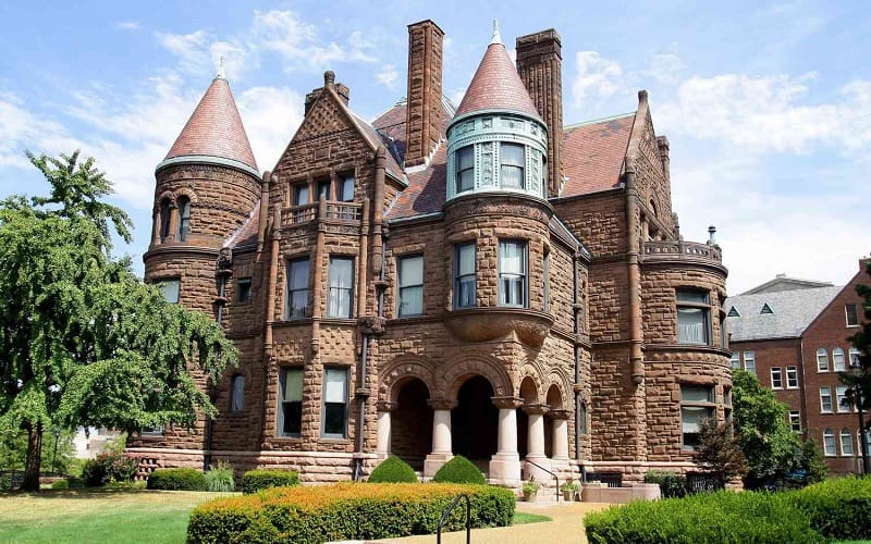 Romanesque Revival Style Homes