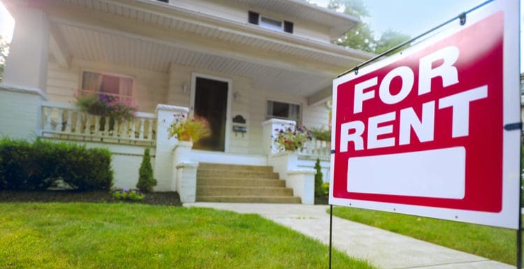 How Much Does a Real Estate Agent Make on a Rental?