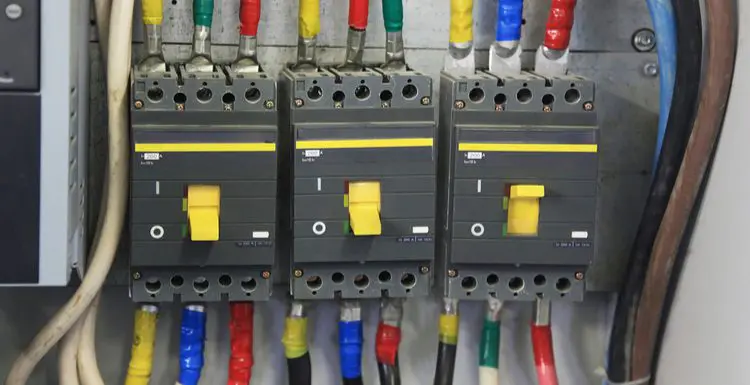 What Size Wire For 200 Amp Service Should You Buy?
