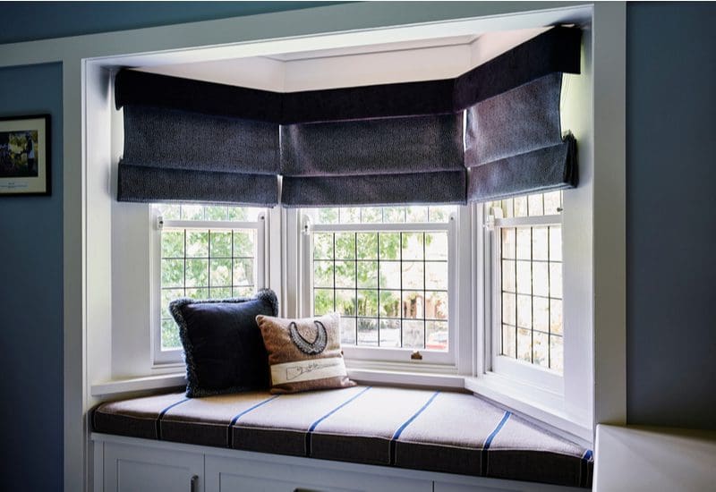 Bay Window Curtain Ideas 15 Examples, Curtain Designs For Bay Windows