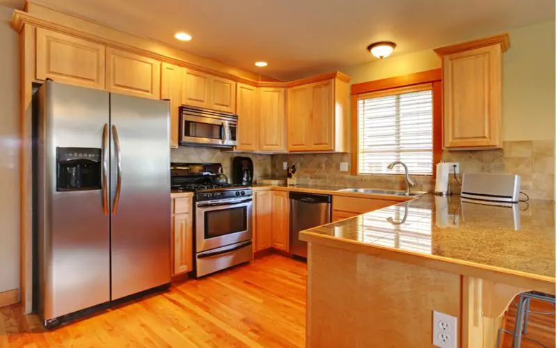 Honey Maple Cabinets, What Color Floor Goes With Honey Maple Cabinets