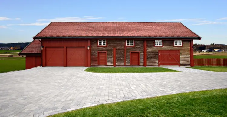 Barndominiums | Pros, Cons & Things to Consider
