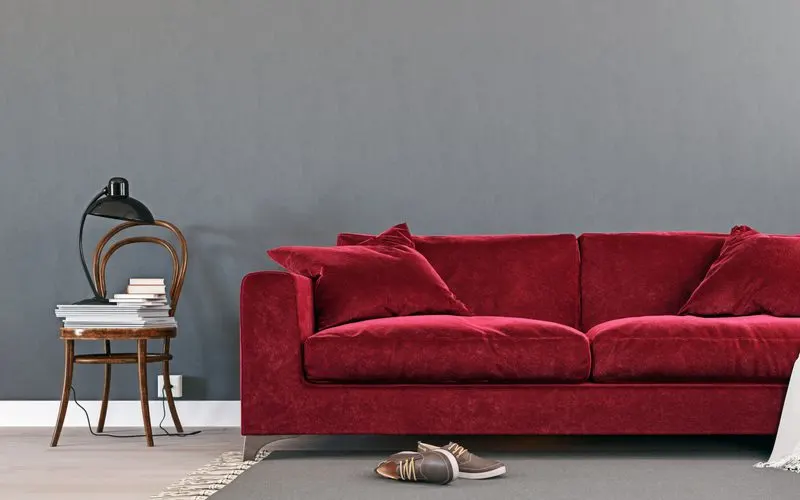 Maroon couch and colors that go with it