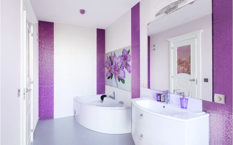 Purple and White Tiled Bathroom Idea