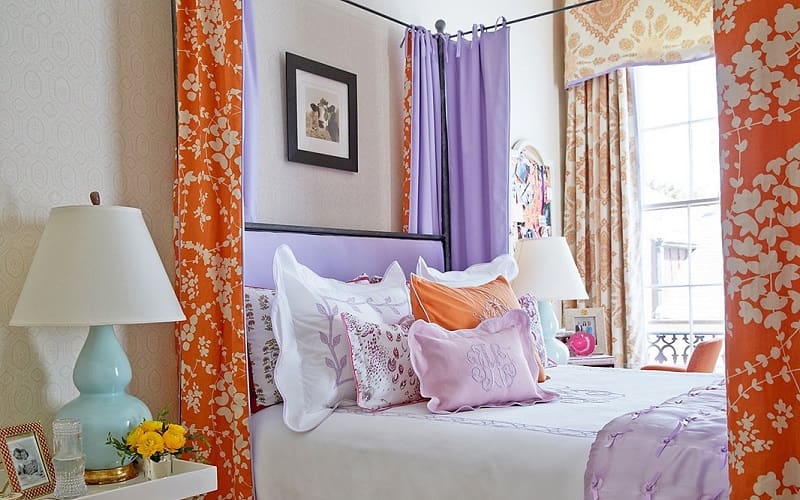 Lavender and juicy orange room combination