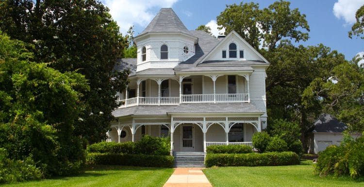 The 9 Types of Victorian Homes in 2024