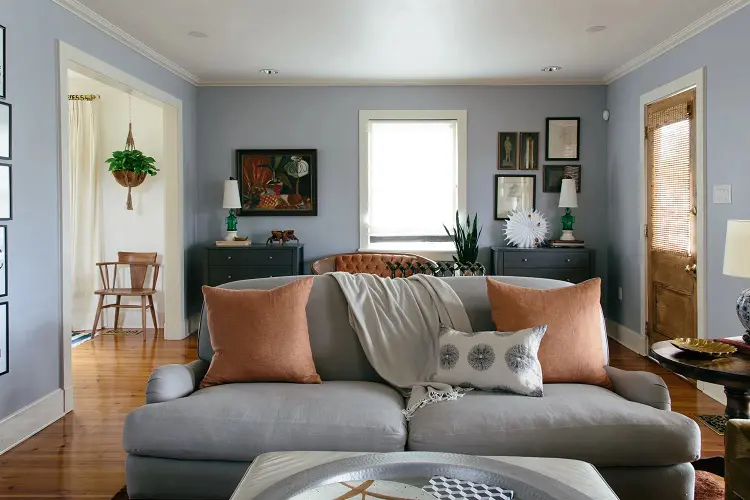 What Colors Go With Gray Sofa: 13 Unique Styles