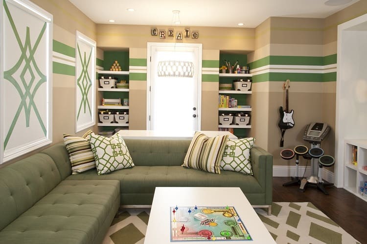 Tan and Green Living room