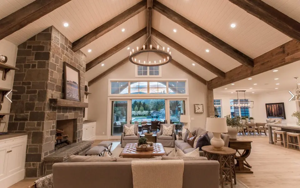 What is a Vaulted Ceiling? The Complete Guide
